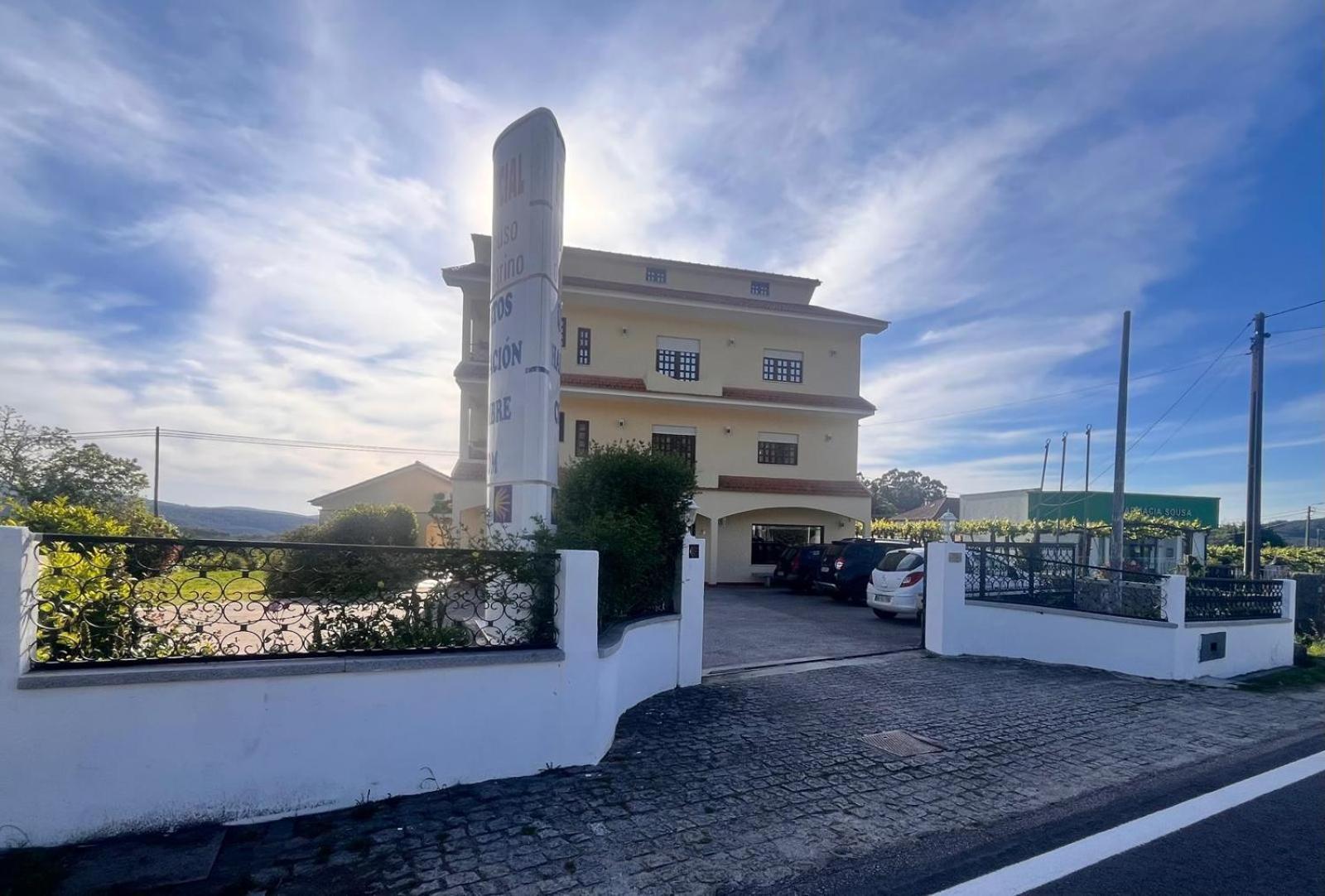 Pensao Repouso Do Peregrino Hotel Paredes de Coura Ngoại thất bức ảnh